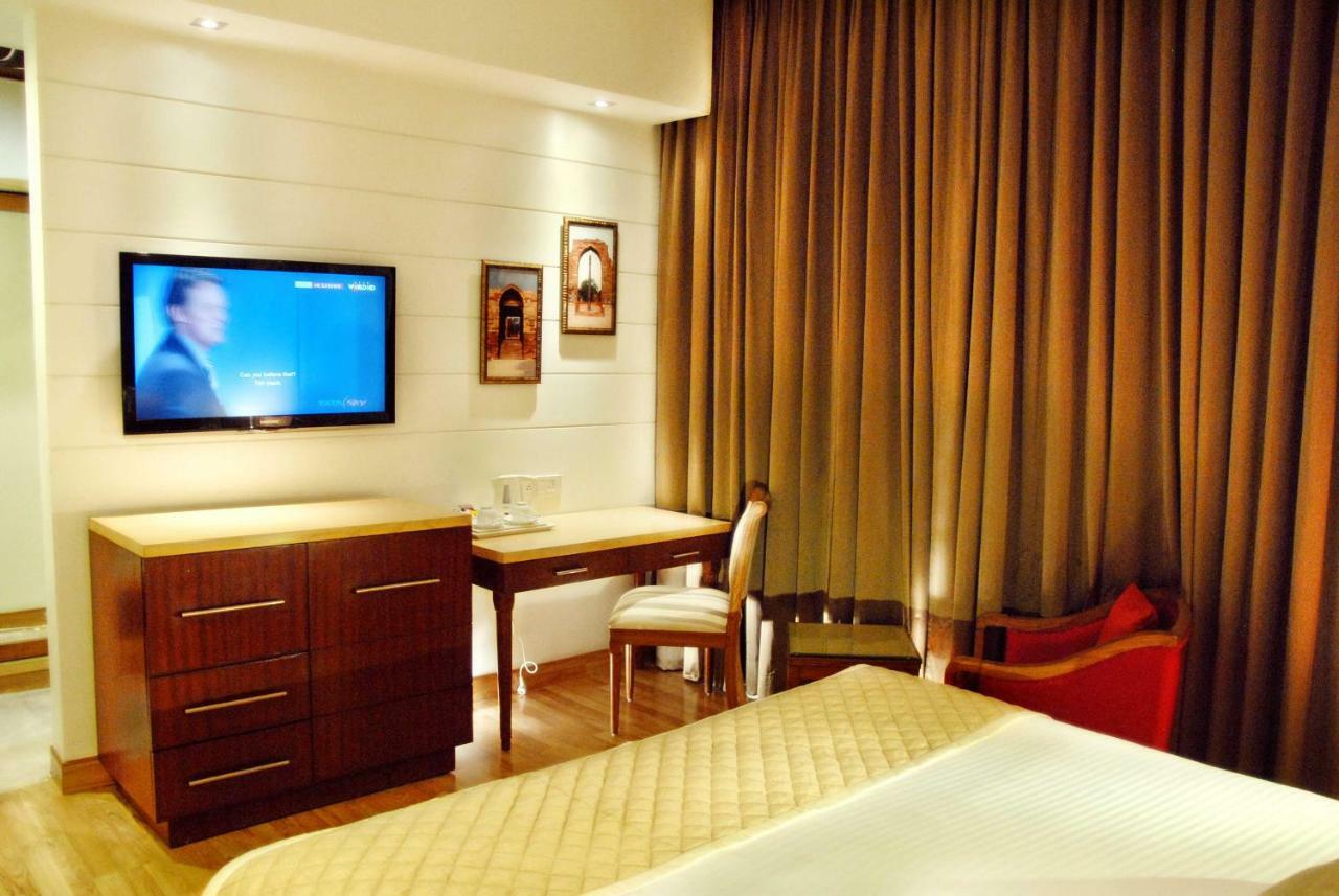 Hotel Jivitesh Delhi  Eksteriør bilde