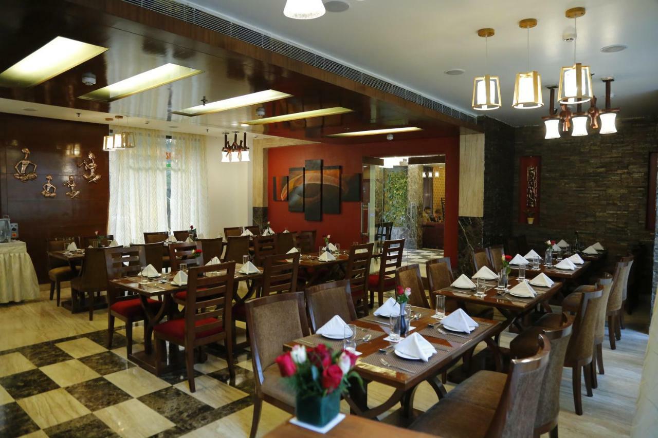 Hotel Jivitesh Delhi  Eksteriør bilde
